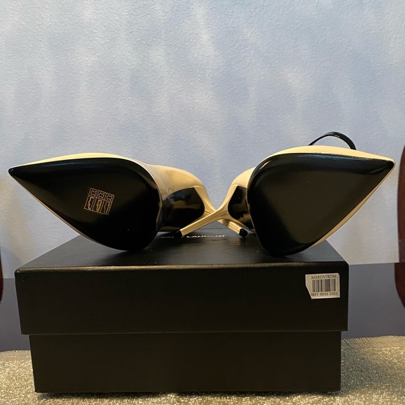 BRAND NEW YSL LATTE AMBER HEEL size: 38.5 - Picture 4 of 7